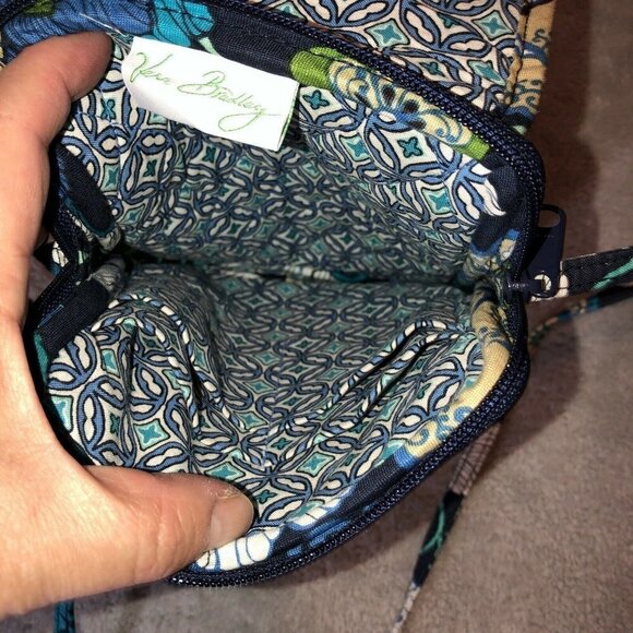 Vera Bradley MOD FLORAL Blue Pattern Purse Crossbody Bag Wrap Around Zip - Picture 9 of 10